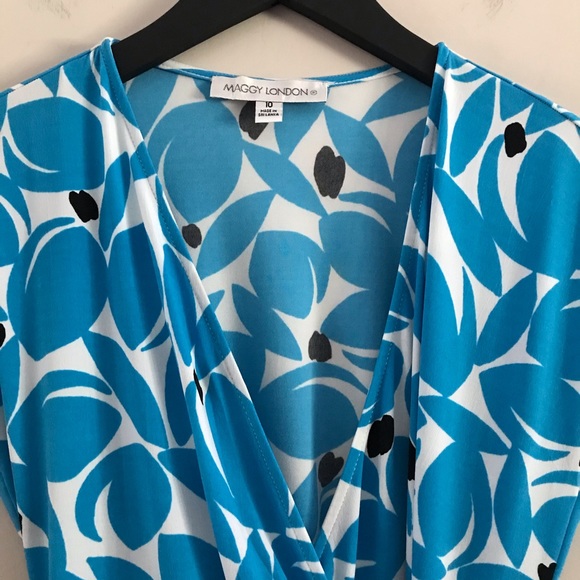 Maggy London | Stretch Jersey Wrap Dress | 10 | EUC - Picture 5 of 12